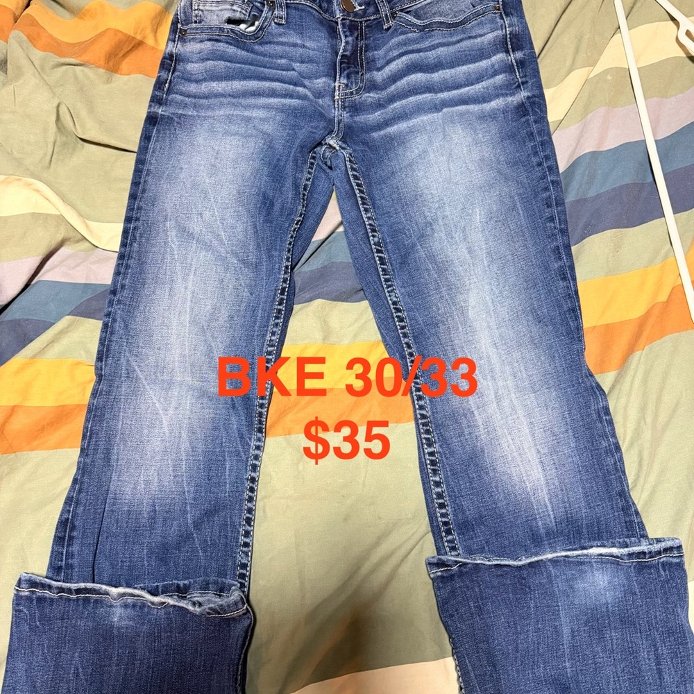 BKE Women's Flare Jeans in Classic Blue